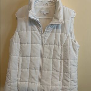 New York & Company Light Gray Quilted Vest
